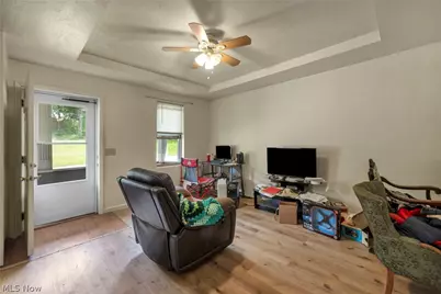1206 Lawrence Road NE, Canton, OH 44705 - Photo 5