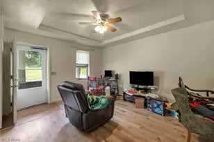1206 Lawrence Rd NE, Canton, OH 44705 - Photo 5