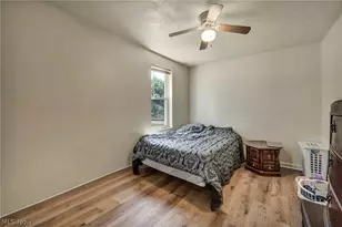 1206 Lawrence Rd NE, Canton, OH 44705 - Photo 7