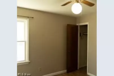1176 Easton Drive, Akron, OH 44310 - Photo 13