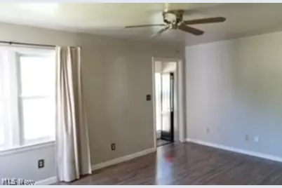 1176 Easton Drive, Akron, OH 44310 - Photo 5