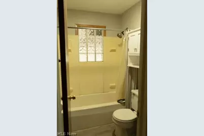 1176 Easton Drive, Akron, OH 44310 - Photo 19