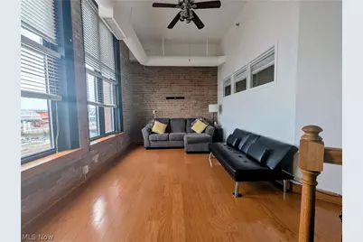 1133 W 9th Street #604, Loveland, OH 44113 - Photo 11