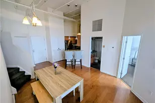 1133 W 9th St, Loveland, OH 44113 - Photo 9