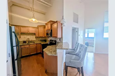 1133 W 9th Street #604, Loveland, OH 44113 - Photo 15