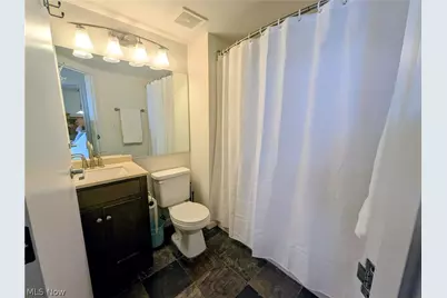 1133 W 9th Street #604, Loveland, OH 44113 - Photo 25