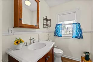 6502 Renwood Dr, Parma, OH 44129 - Photo 23
