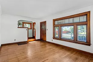 6502 Renwood Dr, Parma, OH 44129 - Photo 5