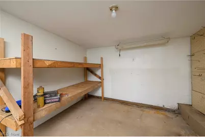 7660 Akron Avenue NW, Canal Fulton, OH 44614 - Photo 27