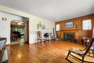 2360 Burton Ave, Alliance, OH 44601 - Photo 3