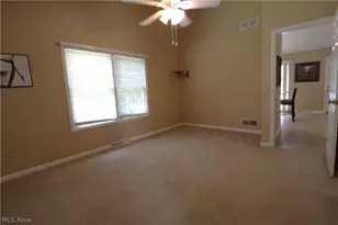 13 Hedgerows, New Middletown, OH 44442 - Photo 23