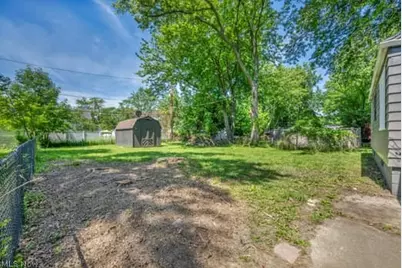 660 Rokeby Road, Eastlake, OH 44095 - Photo 25