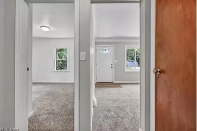 660 Rokeby Road, Eastlake, OH 44095 - Photo 13