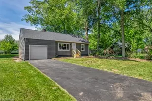 660 Rokeby Rd, Eastlake, OH 44095 - Photo 29