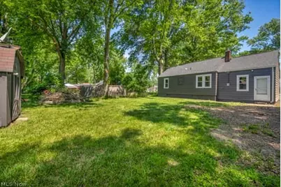 660 Rokeby Road, Eastlake, OH 44095 - Photo 23