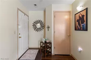1456 Buckingham Gate A Blvd, Cuyahoga Falls, OH 44221 - Photo 5