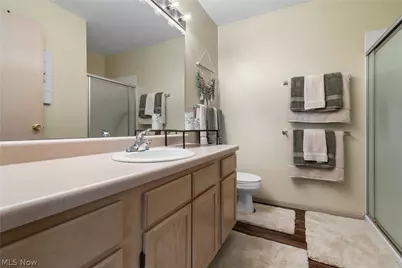 1456 Buckingham Gate A Boulevard, Cuyahoga Falls, OH 44221 - Photo 19