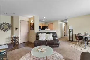 1456 Buckingham Gate A Blvd, Cuyahoga Falls, OH 44221 - Photo 13