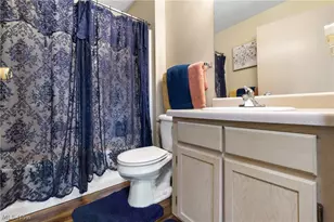 1456 Buckingham Gate A Blvd, Cuyahoga Falls, OH 44221 - Photo 25