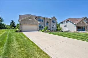 10342 Townley Ct, Aurora, OH 44202 - Photo 3