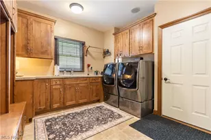 5850 Quarry Lake Dr SE, East Canton, OH 44730 - Photo 21