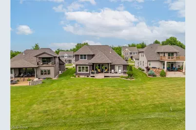 5850 Quarry Lake Drive SE, Canton, OH 44730 - Photo 45