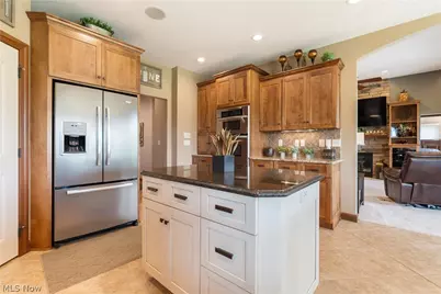 5850 Quarry Lake Drive SE, Canton, OH 44730 - Photo 11