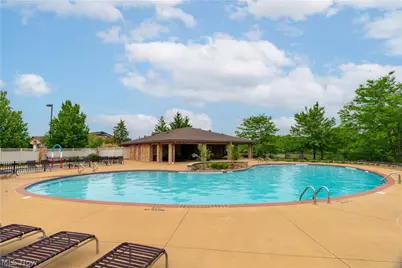 5850 Quarry Lake Drive SE, Canton, OH 44730 - Photo 41