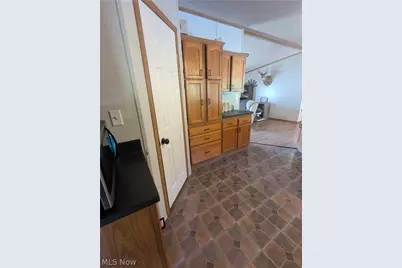 17960 Raven Road, Salesville, OH 43778 - Photo 9