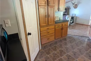 17960 Raven Rd, Salesville, OH 43778 - Photo 9