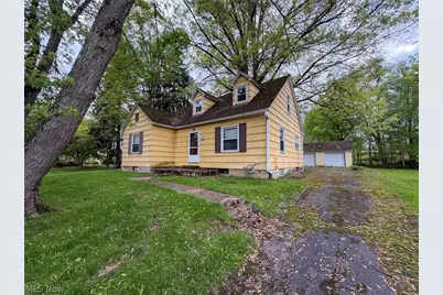 8060 Paulin Drive, Youngstown, OH 44514 - Photo 3