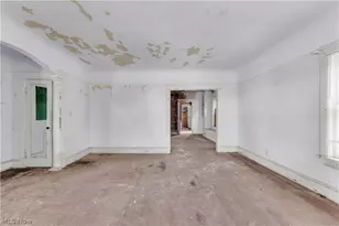 1261 E 113th St, Loveland, OH 44108 - Photo 9