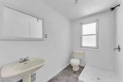 1261 E 113th Street, Loveland, OH 44108 - Photo 23