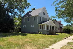 10524 Lee Ave, Loveland, OH 44106 - Photo 3