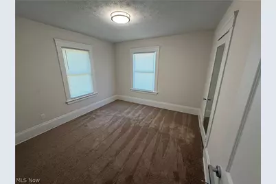 10524 Lee Avenue, Loveland, OH 44106 - Photo 9