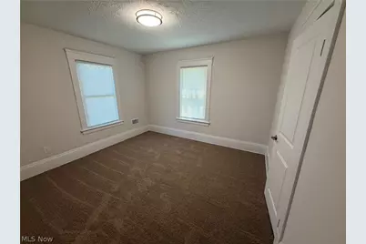 10524 Lee Avenue, Loveland, OH 44106 - Photo 11