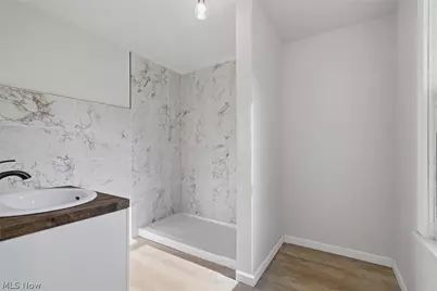 252 Broadway Avenue, Youngstown, OH 44504 - Photo 27
