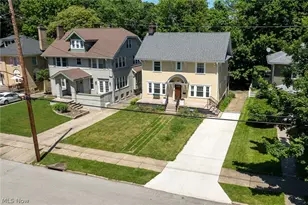 207 Casterton Ave, Akron, OH 44303 - Photo 39