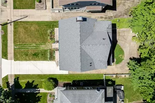 207 Casterton Ave, Akron, OH 44303 - Photo 41