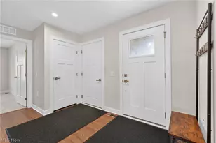 994 Sunrise Wy, Akron, OH 44312 - Photo 5