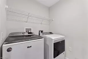 994 Sunrise Wy, Akron, OH 44312 - Photo 21
