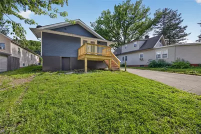3226 W Ridgewood Drive, Parma, OH 44134 - Photo 19