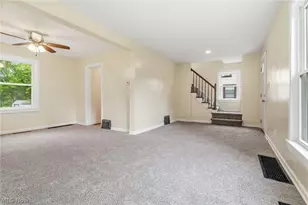 445 Oak Ave, Alliance, OH 44601 - Photo 3