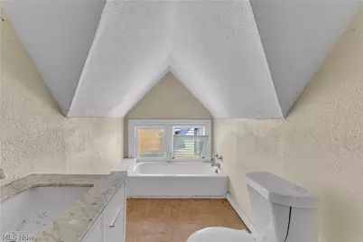 1420 E 85th Street, Loveland, OH 44106 - Photo 23
