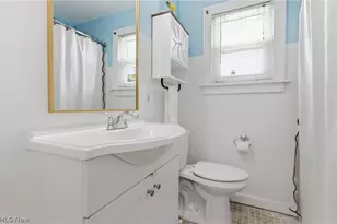 3875 E 38th St, Newburgh Heights, OH 44105 - Photo 15