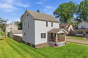 3875 E 38th St, Newburgh Heights, OH 44105 - Photo 31