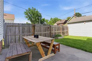 3875 E 38th St, Newburgh Heights, OH 44105 - Photo 27