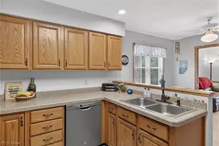 119 Barkwood Dr, Wadsworth, OH 44281 - Photo 17
