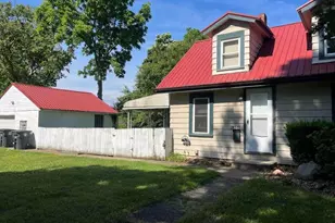 1920 17th St SW, Akron, OH 44314 - Photo 1