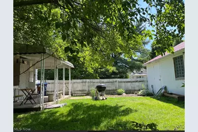 1920 17th Street SW, Akron, OH 44314 - Photo 17